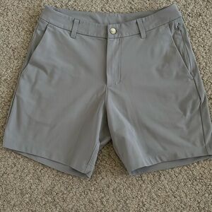 Lululemon Commission Classic Fit 7” Short Men Size 30